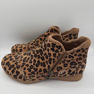 Skechers Women's Wide Fit Animal Print Ankle Booties Size 9 NEW!!!